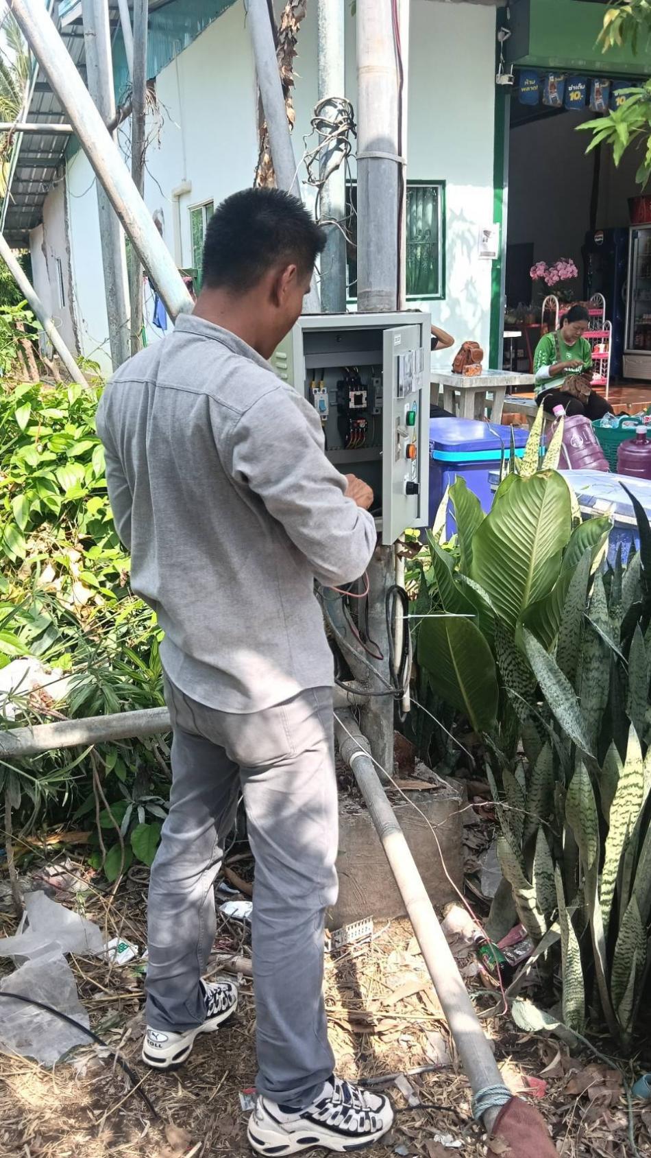 ดำเนินการตรวจสอบและรื้อถอนเครื่องสูบน้ำ ระบบควบคุมประปา ติดตั้งทดแทนของเดิมที่ชำรุดเสียหาย ของประปาหมู่บ้าน บ้านบ๋าเจริญ หมู่ที่ 7 ตำบลสร้างนกทา อำเภอเมืองอำนาจเจริญ จังหวัดอำนาจเจริญ 