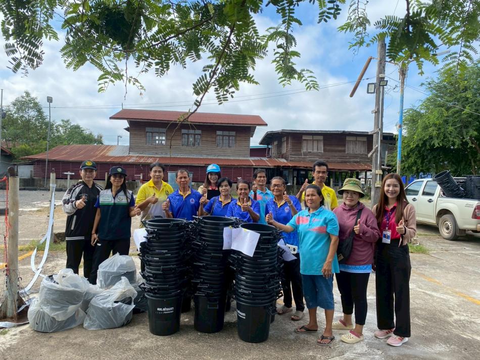 ลงพื้นที่จัดตั้งถังขยะเปียก ลดโลกร้อน ระดับหมู่บ้าน